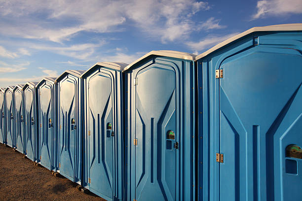 Best ADA-Compliant Portable Toilet Rental  in Cool Valley, MO